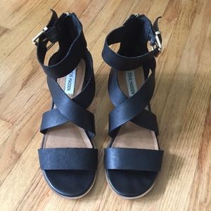 Steve Madden Raeleen Strappy Block Sandal